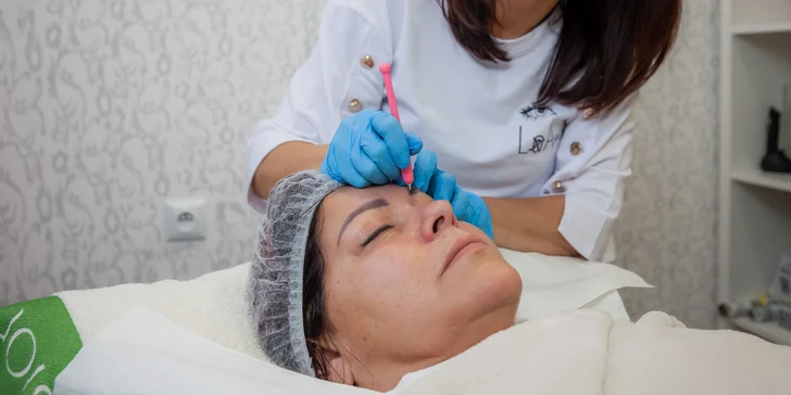 Permanentný make - up - tetovanie obočia, kontúrovanie či kolorovanie pier