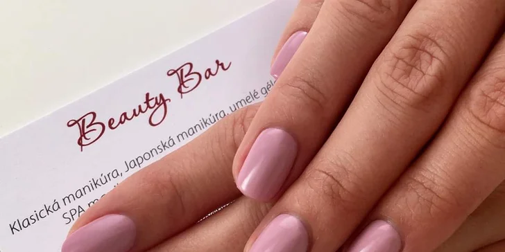 Prvotriedne nechty s manikúrou, pedikúrou a gél lakom v Beauty Bar