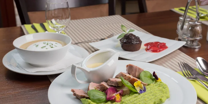 Otvorený voucher do reštaurácie s wellnessom pre dve osoby Hotel Spark****