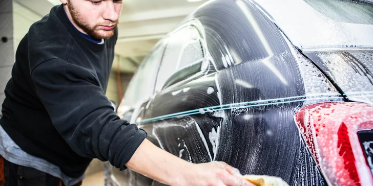 Umývanie exteriéru aj interiéru auta v Autopionier: otvorené aj v sobotu!