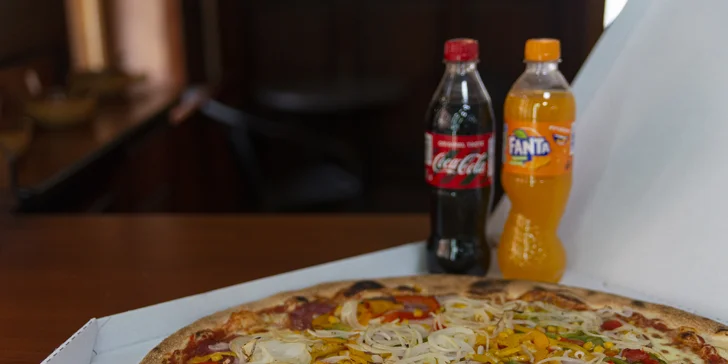 Pravá talianska pizza s priemerom 33 alebo 50 cm v Pizzalino Zvolen