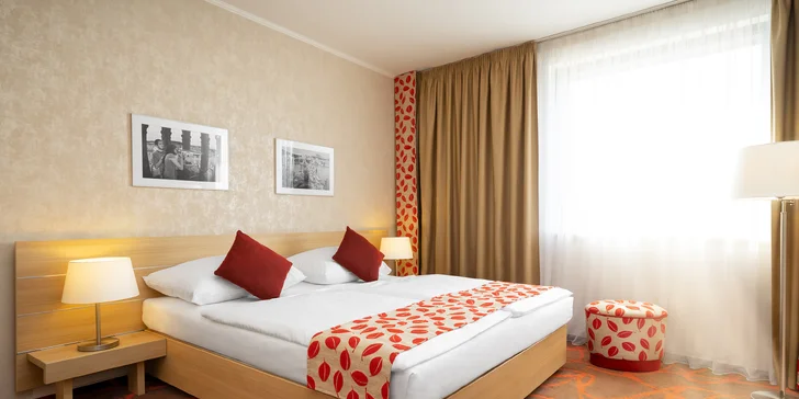 Pobyt v romantickej Prahe - 4* hotel, bohaté bufetové raňajky a ubytovanie včlenené do komplexu futbalového štadióna