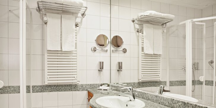 Výborná wellness dovolenka v maďarskom Hévízi so zážitkovými aj termálnymi kúpeľmi