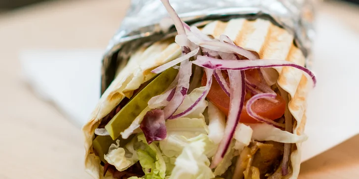 Výborné kebab menu: box, tortilla, tanier alebo šalát