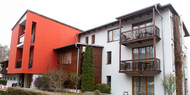 Wellness pobyt v Piešťanoch s panoramatickým výhľadom, s polpenziou, privátnym wellness a relaxačnými procedúrami