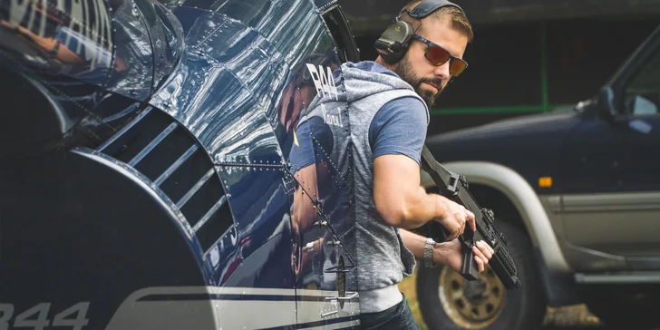 Najlepší na zemi i vo vzduchu! Chceš jazdiť, letieť alebo strieľať - dokonalý zážitok ?