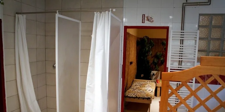 Privátny vstup do sauny pre 2 až 4 osoby s fľašou sektu alebo pivom