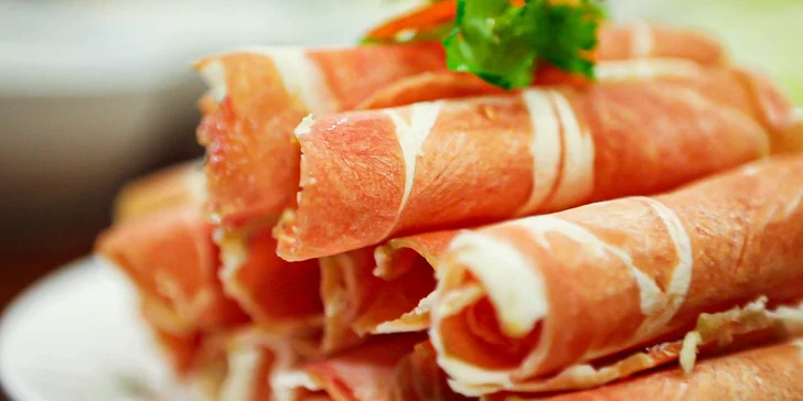 Zážitková degustácia "Hot Pot" v čínskej reštaurácii Peking pre 4 alebo 8 osôb