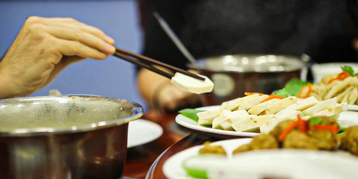 Zážitková degustácia "Hot Pot" v čínskej reštaurácii Peking pre 4 alebo 8 osôb