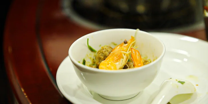 Zážitková degustácia "Hot Pot" v čínskej reštaurácii Peking pre 4 alebo 8 osôb