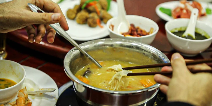 Zážitková degustácia "Hot Pot" v čínskej reštaurácii Peking pre 4 alebo 8 osôb