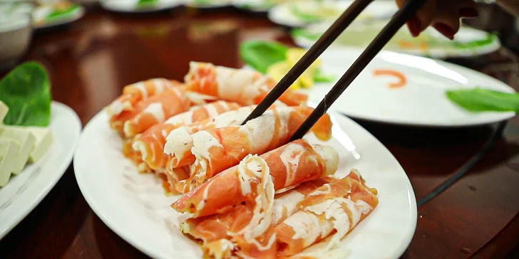 Zážitková degustácia "Hot Pot" v čínskej reštaurácii Peking pre 4 alebo 8 osôb