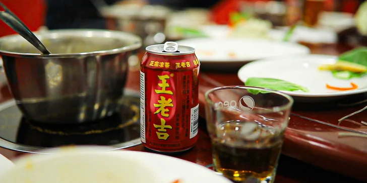 Zážitková degustácia "Hot Pot" v čínskej reštaurácii Peking pre 4 alebo 8 osôb