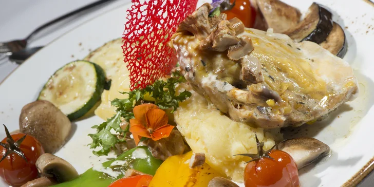 Zakopané: Viacchodové menu v reštaurácii Przy KominQ s možnosťou wellness