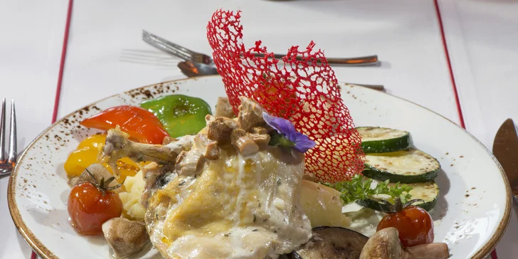 Zakopané: Viacchodové menu v reštaurácii Przy KominQ s možnosťou wellness
