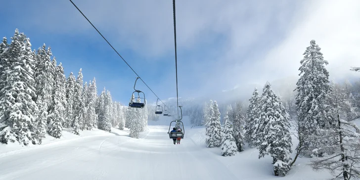 Na lyže a výlety do slovinských Álp: horský hotel s polpenziou a skipasom