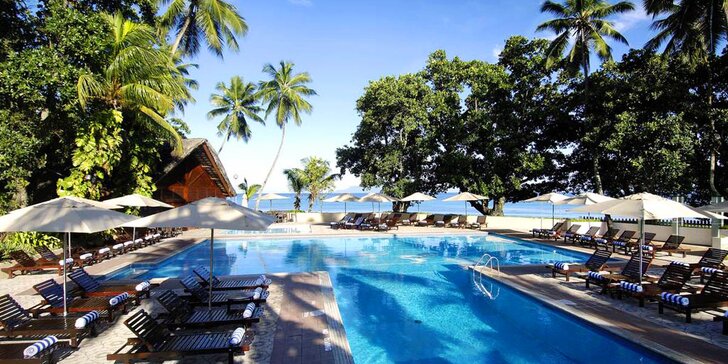 Pravá exotika na Seychelách: 6-10 nocí v 3* rezorte s polpenziou a bazénom