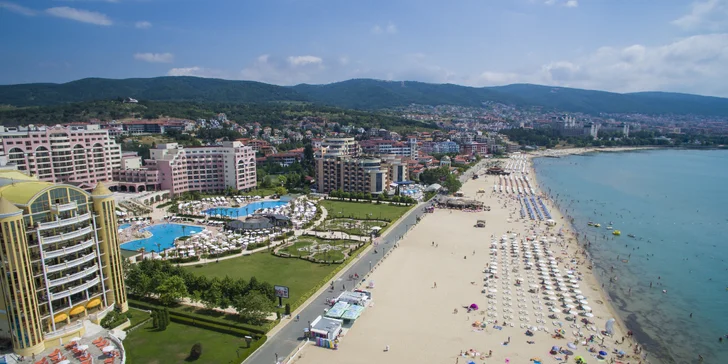 4* pobyt pre páry aj rodiny na Slnečnom pobreží: ubytovanie až na 7 nocí, vonkajší bazén a all inclusive program