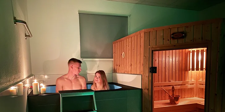 VIP privátny wellness pre dvoch + fľaša Prosecca s jahodami v LamaGYM