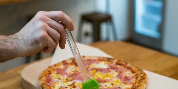 Pravá talianska pizza BONGIORNO s paradajkovým či smotanovým základom
