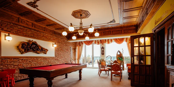 Pobyt v lone kysuckej prírody – 4* hotel Husárik s chutnou polpenziou, neobmedzeným bazénom a fitness