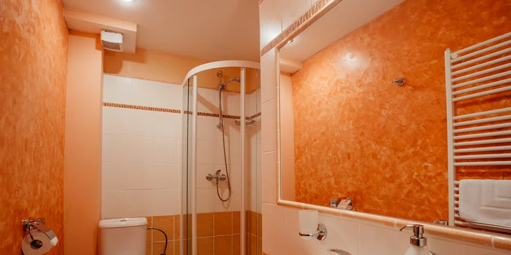 Pobyt v lone kysuckej prírody – 4* hotel Husárik s chutnou polpenziou, neobmedzeným bazénom a fitness