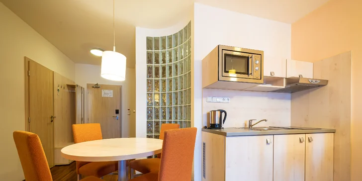 Očarujúci pobyt v srdci Štrbského plesa v luxusných apartmánoch Hotela Crocus****