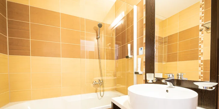 Očarujúci pobyt v srdci Štrbského plesa v luxusných apartmánoch Hotela Crocus****