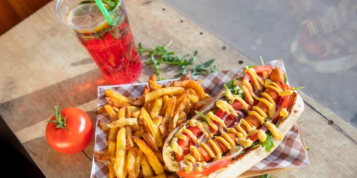 Bombastické burgery napratané slaninou či jalapeños alebo skvelé hotdogy