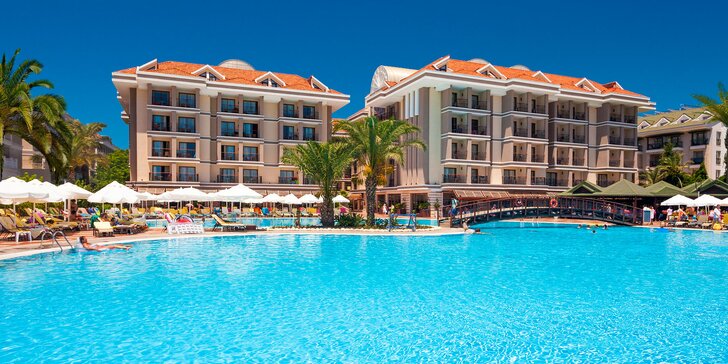 Pobrežie Antalye pre rodiny i pôžitkárov: 5* hotel vrátane all inclusive