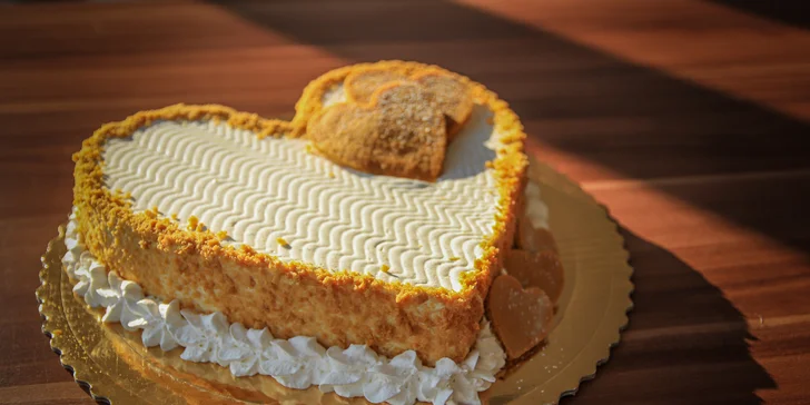 Lahodná torta z cukrárne Fajnotka až ku vám domov!