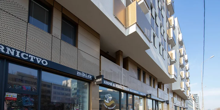 Veľká alebo malá pizza podľa vlastného výberu z reštaurácie Palmi