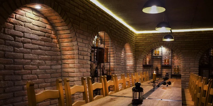 Prehliadka Medolandie s degustáciou medoviny aj s možnosťou romantického menu