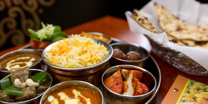 Vychutnajte si vo dvojici 3 druhy tanierov plných indických dobrôt