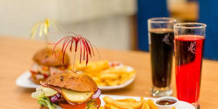 "Take away" burger podľa vlastného výberu + steakové hranolčeky a nápoj