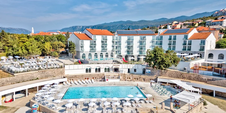 Skvelý pobyt na Istrii pre dvoch aj pre rodinu: hotel pri mori, polpenzia, neobmedzený wellness a herňa