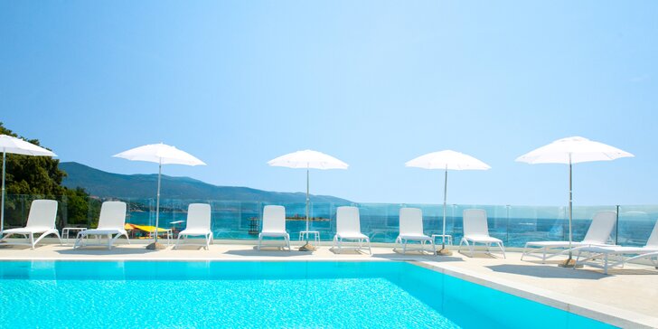 Skvelý pobyt na Istrii pre dvoch aj pre rodinu: hotel pri mori, polpenzia, neobmedzený wellness a herňa