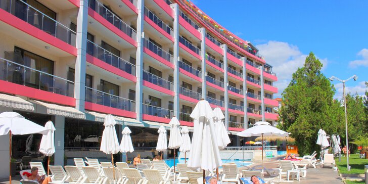4* dovolenka na Slnečnom Pobreží : all inclusive light, hotel v blízkosti pláže a animačný program pre deti