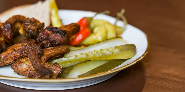 Grilované kuracie krídelká (klasické alebo pikantné)