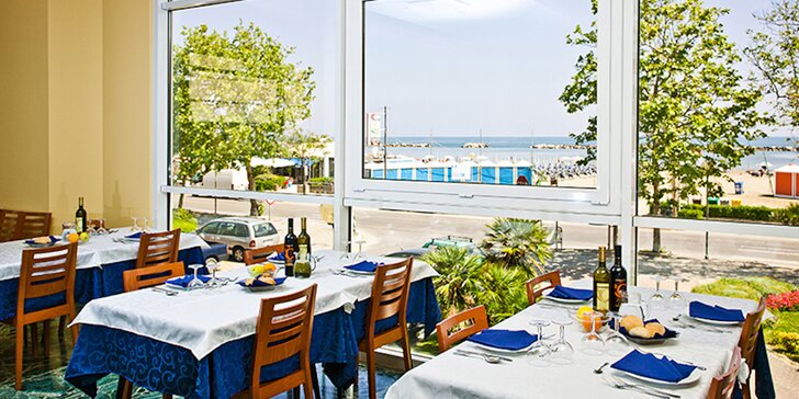 Rodinná dovolenka pri talianskom Jadrane: hotel 50 metrov od pláže, all inclusive a kúpanie v bazéne
