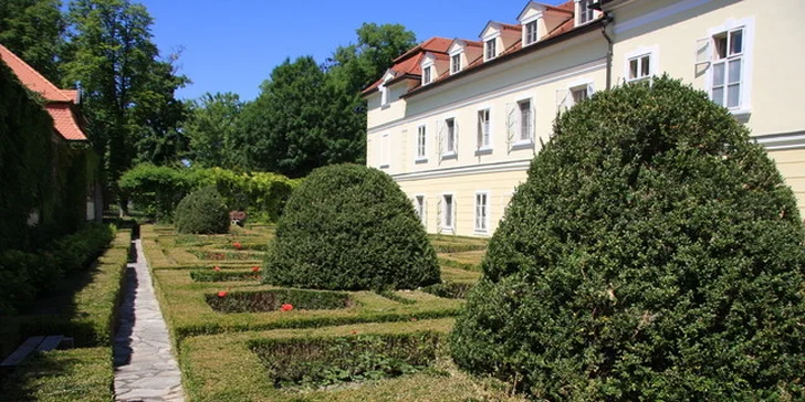 Wellness v kaštieli na 2 či 3 noci pre zaľúbený pár