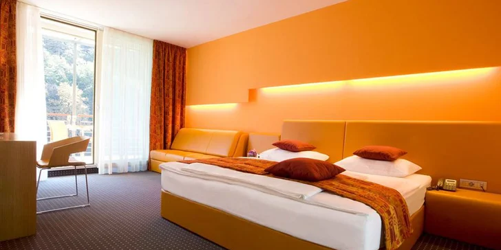Wellness pobyt v Slovinsku: hotel v krásnej prírode, polpenzia a luxusný bazénový komplex