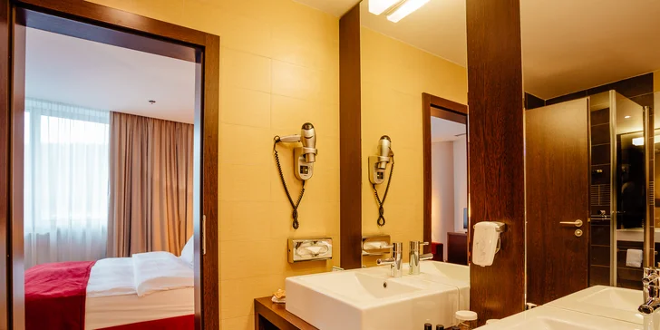 Veľkonočný pobyt s neobmedzeným wellness s gurmánskou večerou v hoteli HOLIDAY INN Žilina****
