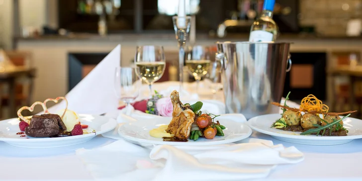 Romantické 3-chodové menu pre 2 osoby v hoteli Košice