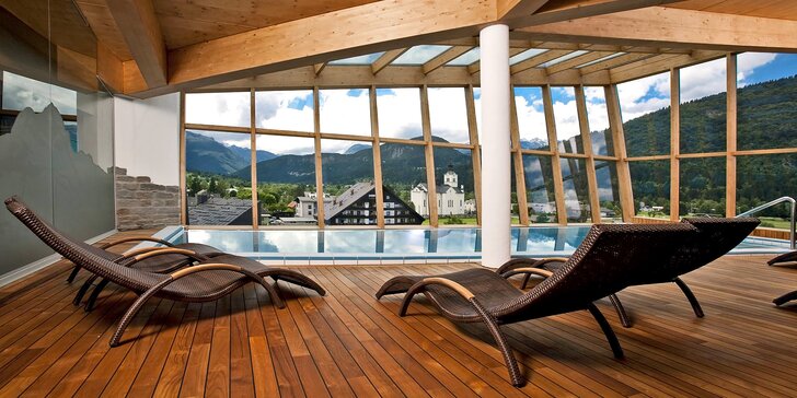 Pobyt plný relaxu i aktívneho oddychu: 4* hotel s aquaparkom v srdci Julských Álp pre dvoch