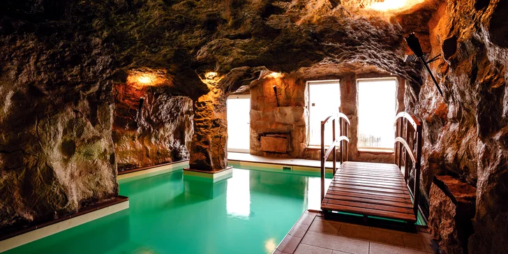 Pobyt v lone kysuckej prírody – 4* hotel Husárik s chutnou polpenziou, neobmedzeným bazénom a fitness