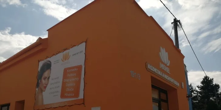 1D, 3D alebo 5D mihalnice či formovanie a farbenie obočia