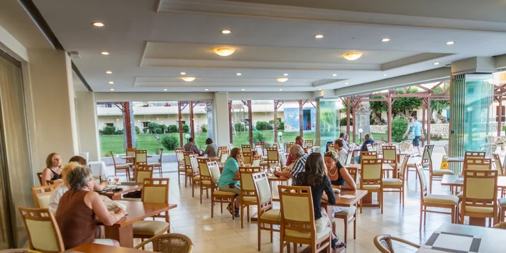 4* relax na Rhodose: hotel na pláži s bazénom a all inclusive