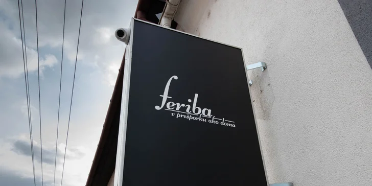 Pečená kačica pre poriadnych hladošov či 15 € voucher na jedlo aj pitie
