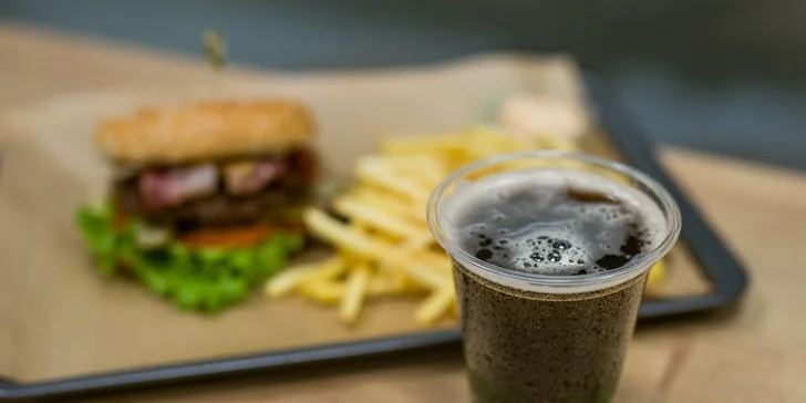 BIO hovädzie burger menu v bistre Zelený Strom